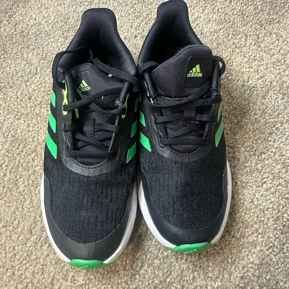Adidas Kids Black and Green Running Shoes - Picture 2 of 10